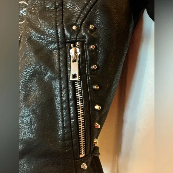 Boutique Black Vegan Leather Moto Jacket with Studded & Zipper Details Small - Picture 10 of 12